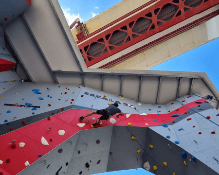 Escala 25 Outdoor Climbing