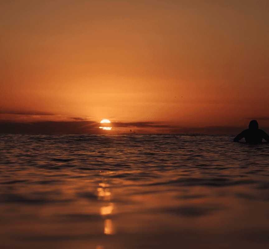 Surf Lesson x Go Surf