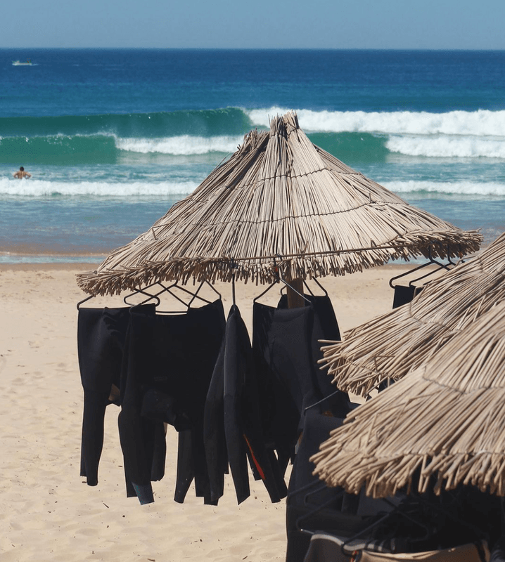 Surfboard & Wetsuit rental