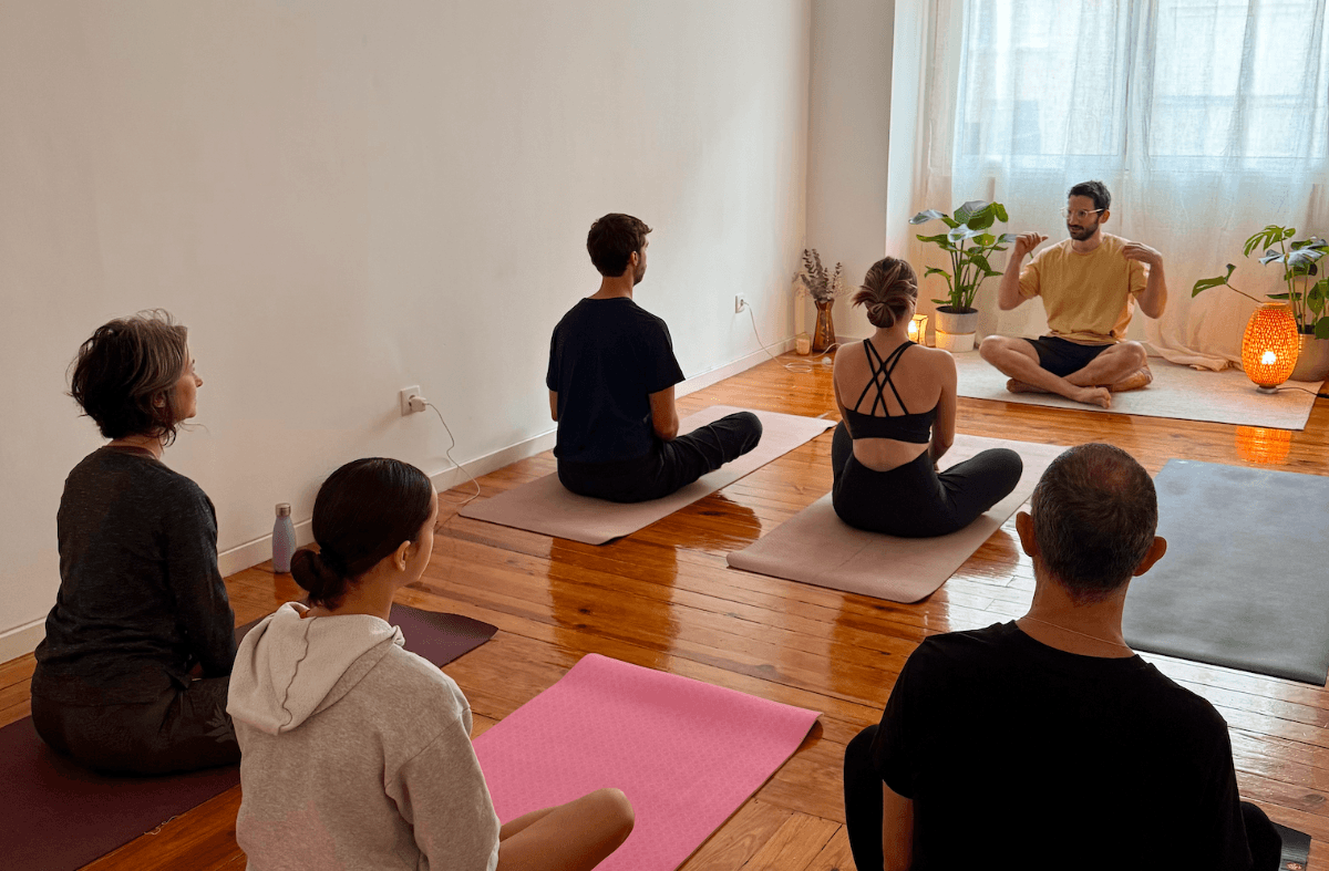 Simple Ashtanga Yoga - Wednesday Evening