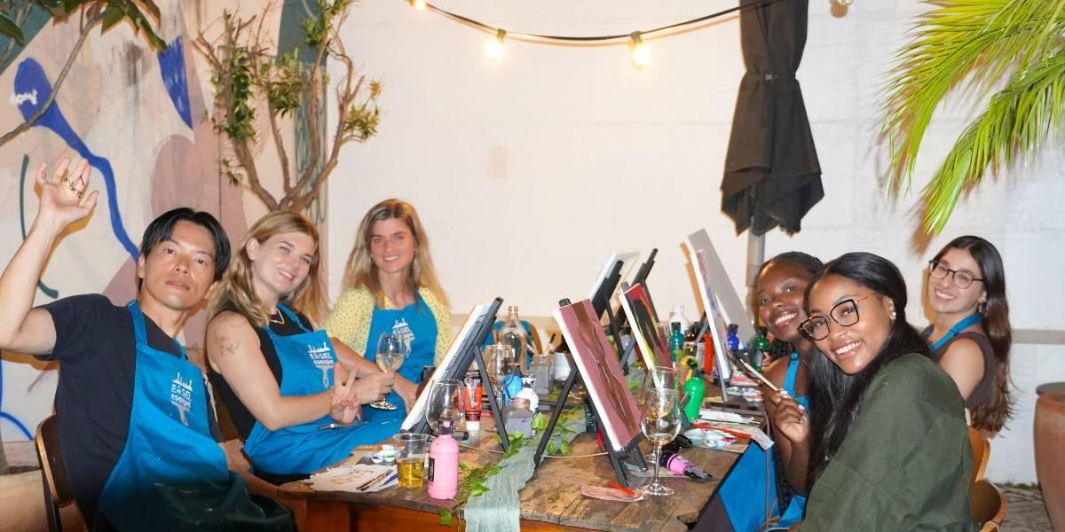 Painting & Wine Social | Selina ✨