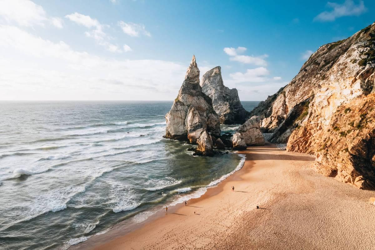 🌿 Step Into Nature: Hiking at Praia da Ursa