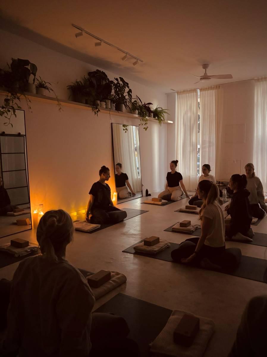 CANDLELIGHT YOGA 🕯️- LX Portal